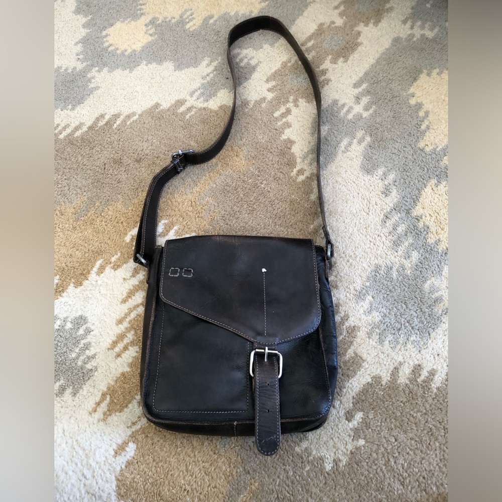 Bed Stu Leather Venice Beach Crossbody Teak Lux Dark Brown Retail $240